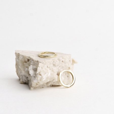 Edgy Tiny Hoops - forgyldt