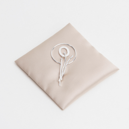 H.C. Andersen brocher catz - håndlavede smykker fra eget værksted