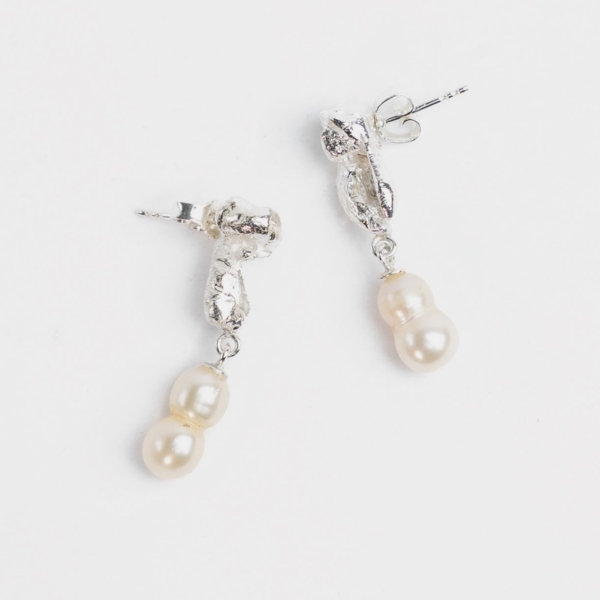 Aqua Earstuds - no. 4 catz