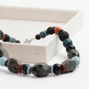Chunky-Stones-perlekæde-håndlavede-smykker-fra-catz-svendborg